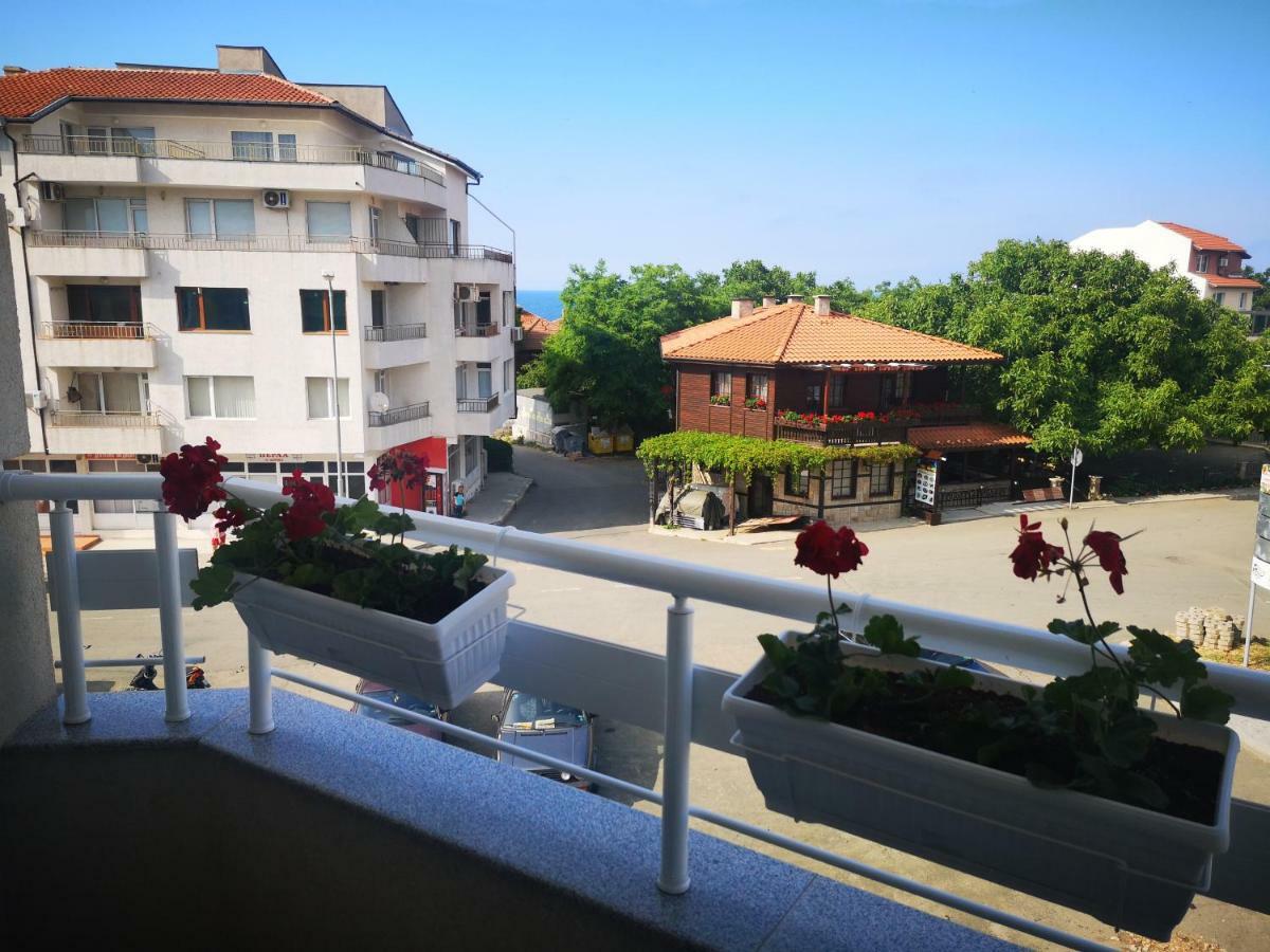 Hiora Apartments Vasiliko Tsarevo Esterno foto
