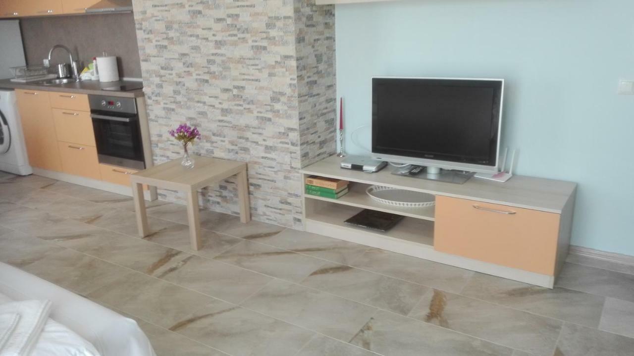 Hiora Apartments Vasiliko Tsarevo Esterno foto
