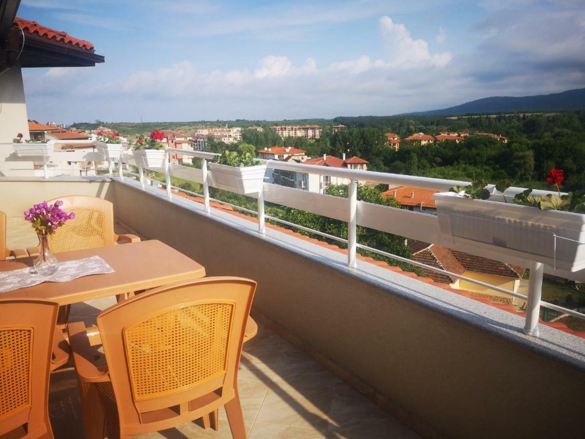 Hiora Apartments Vasiliko Tsarevo Esterno foto