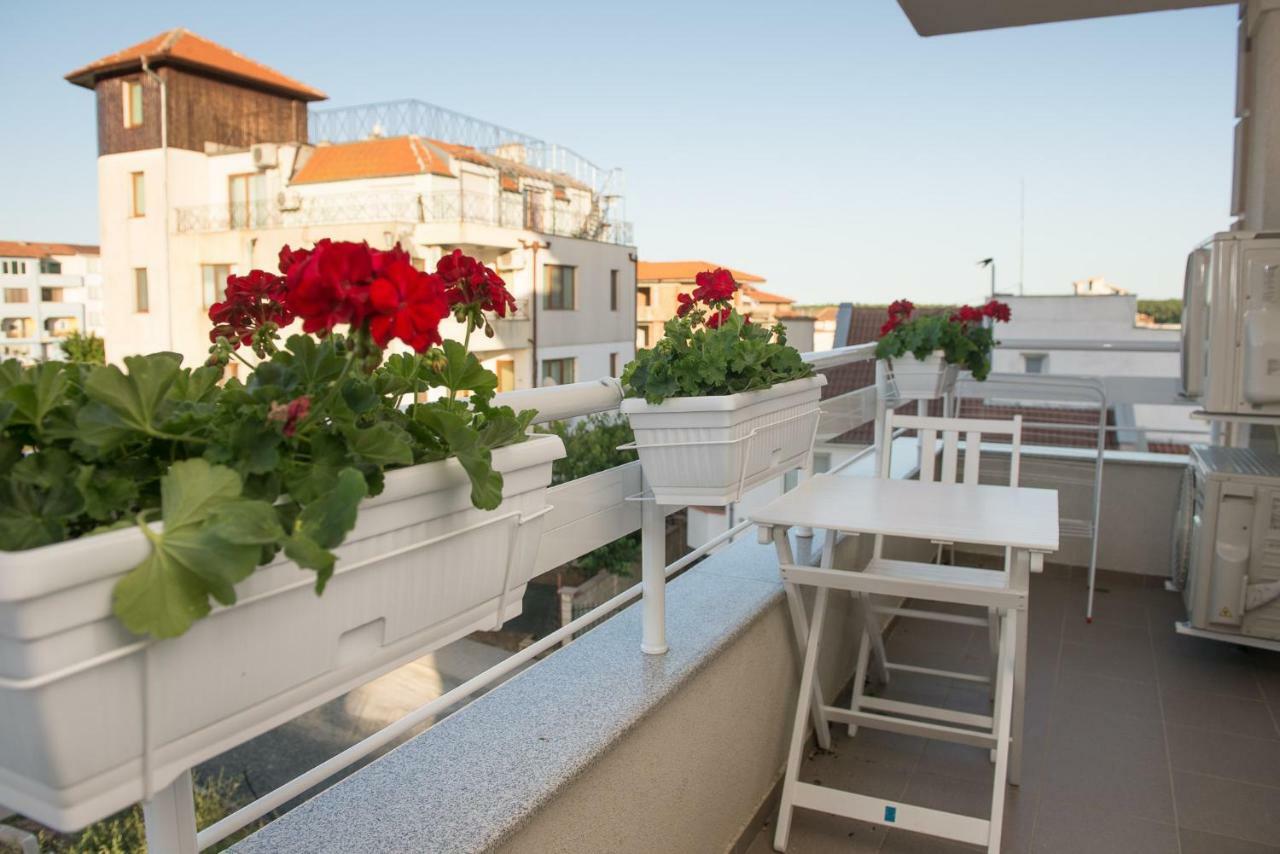 Hiora Apartments Vasiliko Tsarevo Esterno foto
