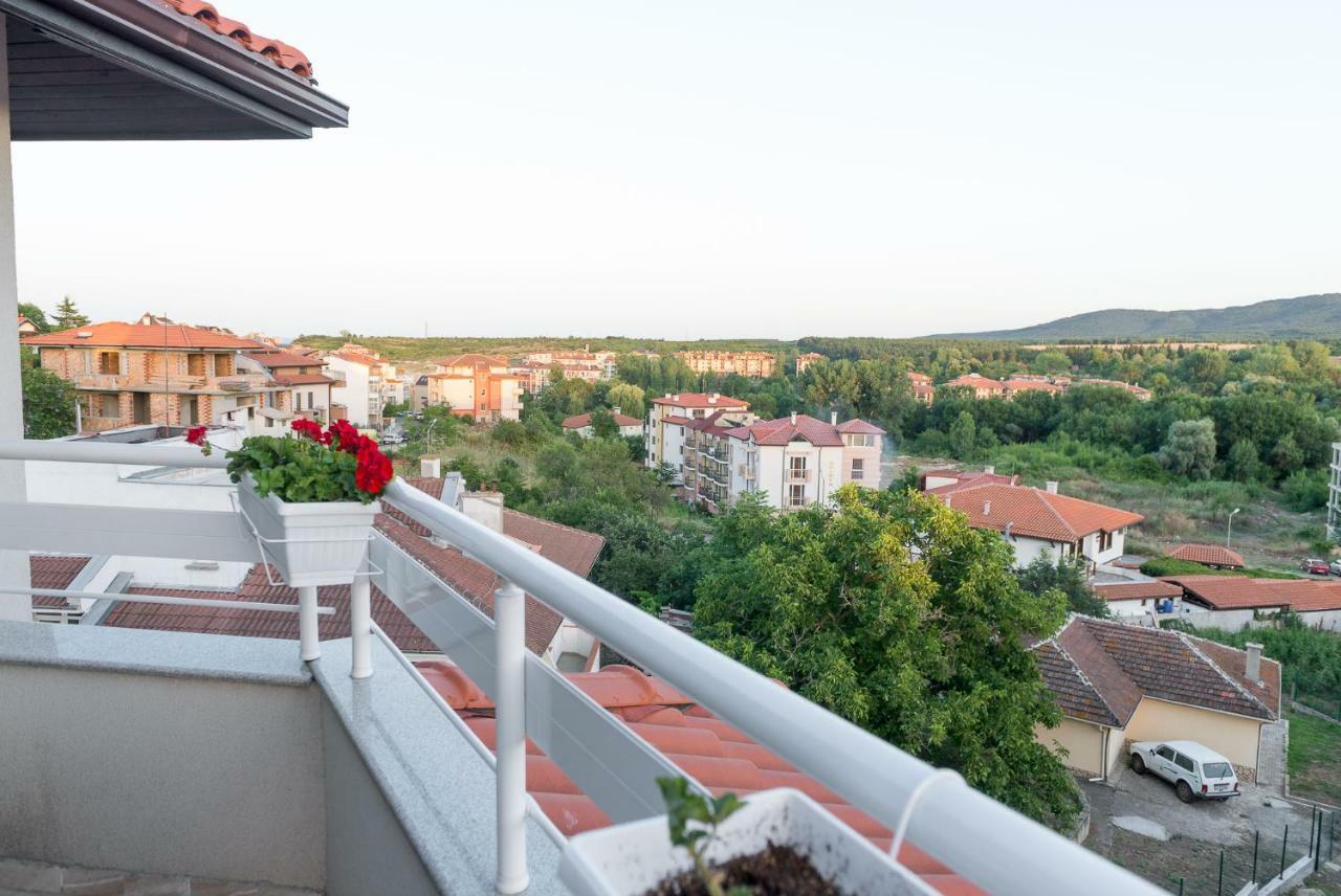 Hiora Apartments Vasiliko Tsarevo Esterno foto