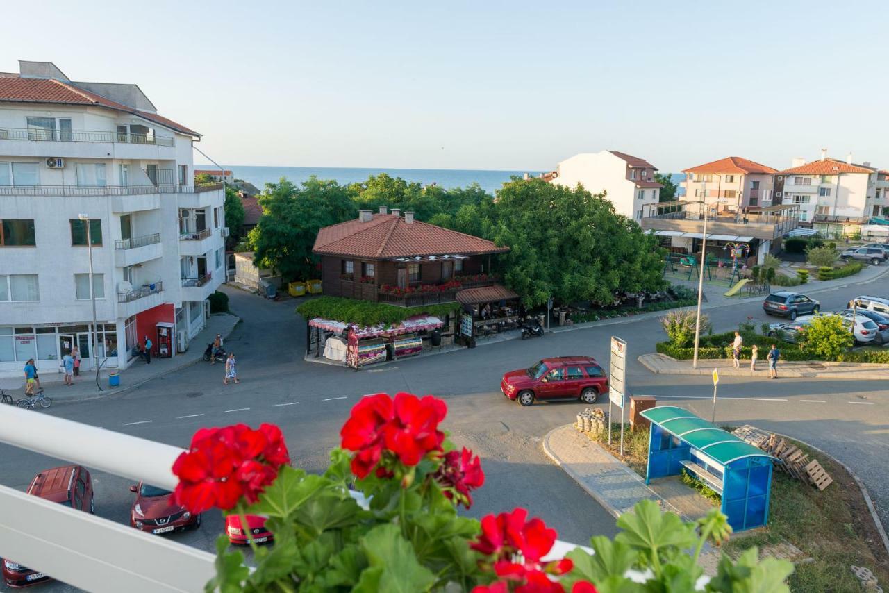 Hiora Apartments Vasiliko Tsarevo Esterno foto