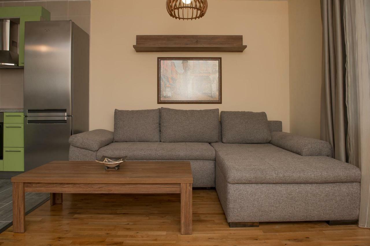 Hiora Apartments Vasiliko Tsarevo Esterno foto