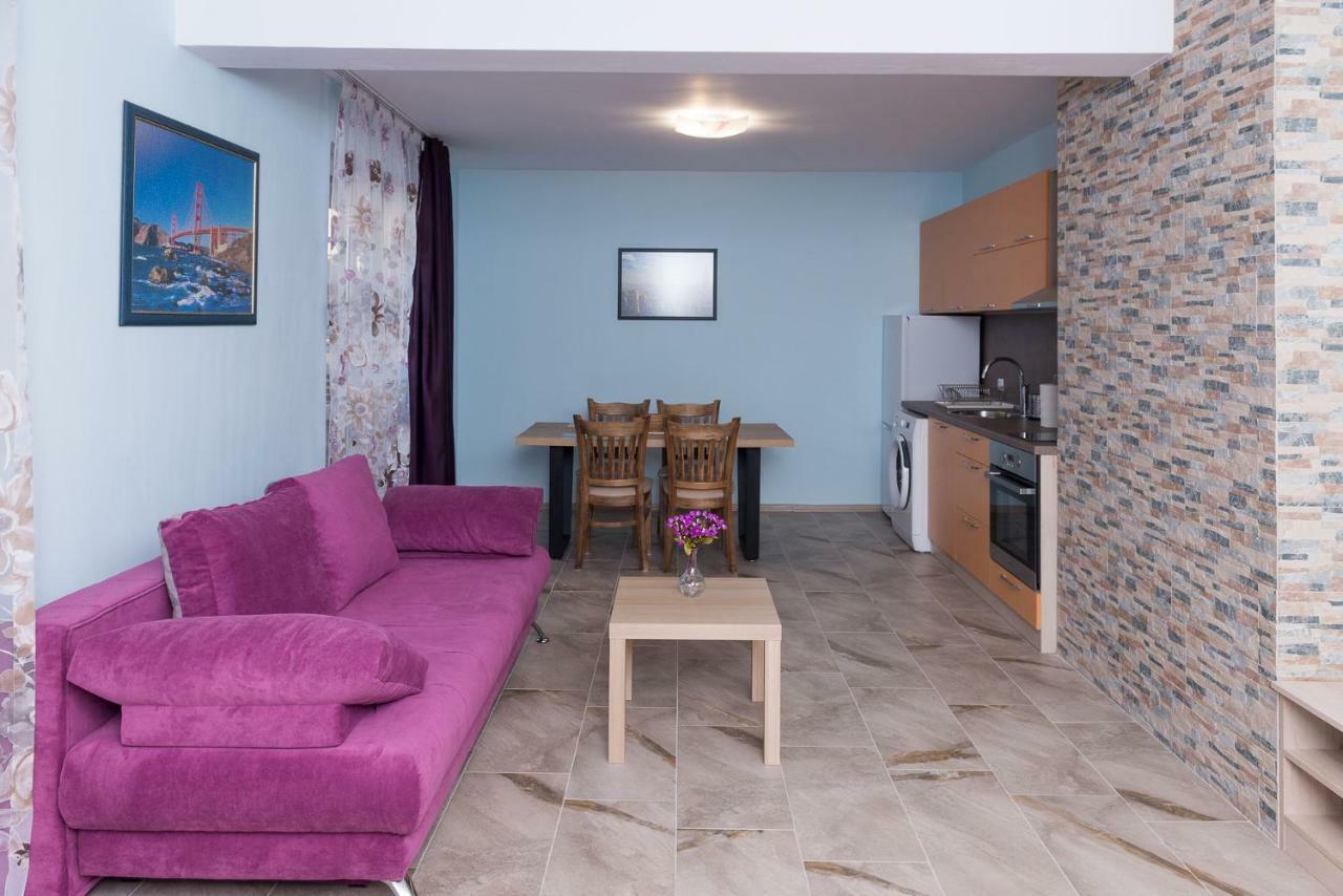 Hiora Apartments Vasiliko Tsarevo Esterno foto